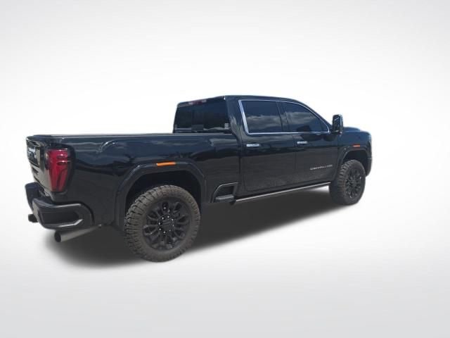Used 2025 GMC Sierra 3500 Denali Ultimate AWD/4WD image 3