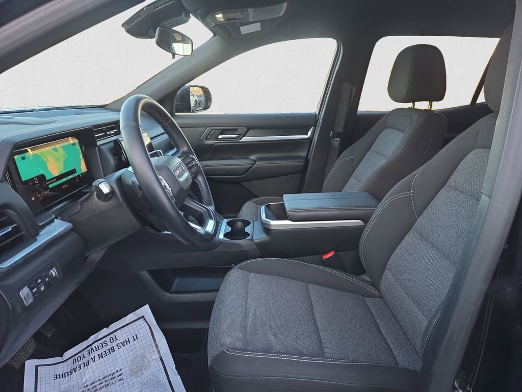 Used 2025 GMC Terrain Elevation image 14