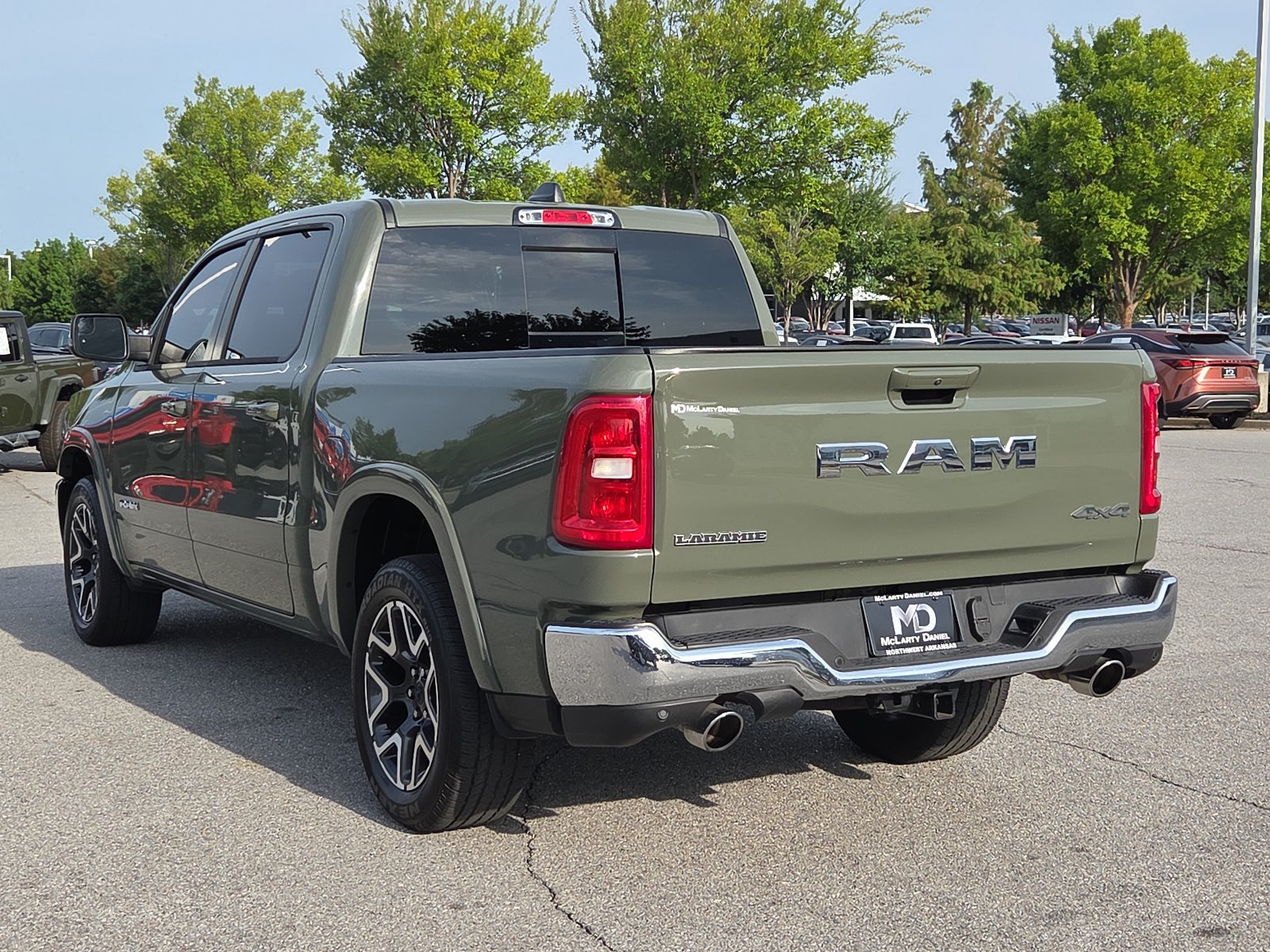 Used 2026 RAM 1500 Laramie AWD/4WD image 4