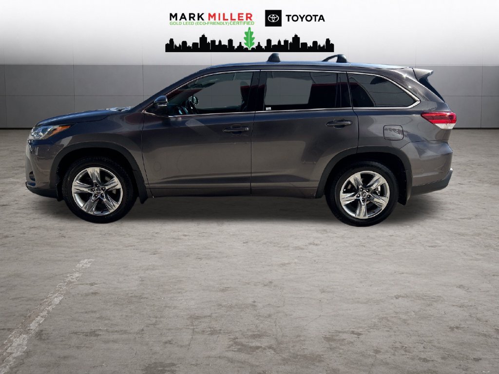 Certified 2019 Toyota Highlander Limited AWD/4WD image 2