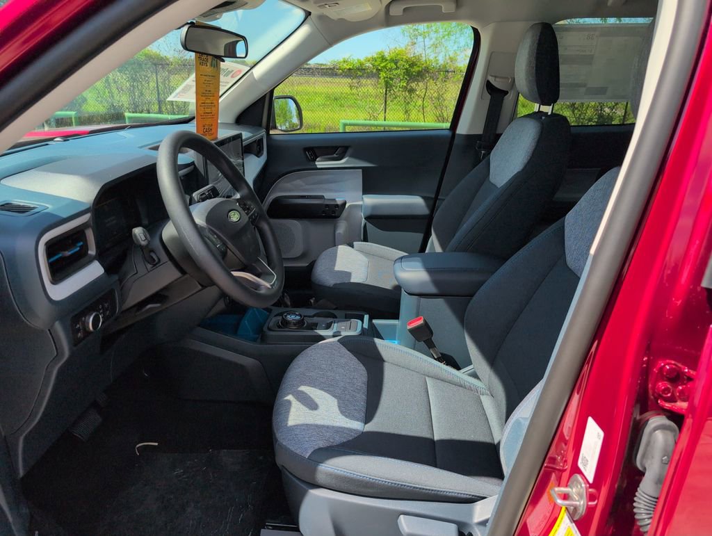 New 2026 Ford Maverick XLT FWD image 5