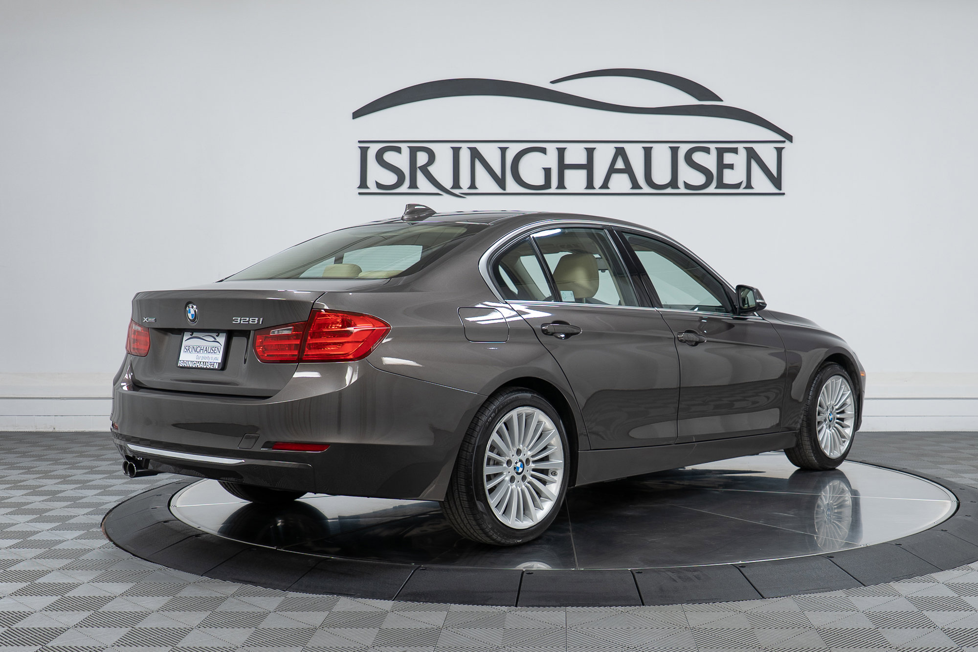 Used 2013 BMW 328i xDrive Sedan AWD/4WD image 7