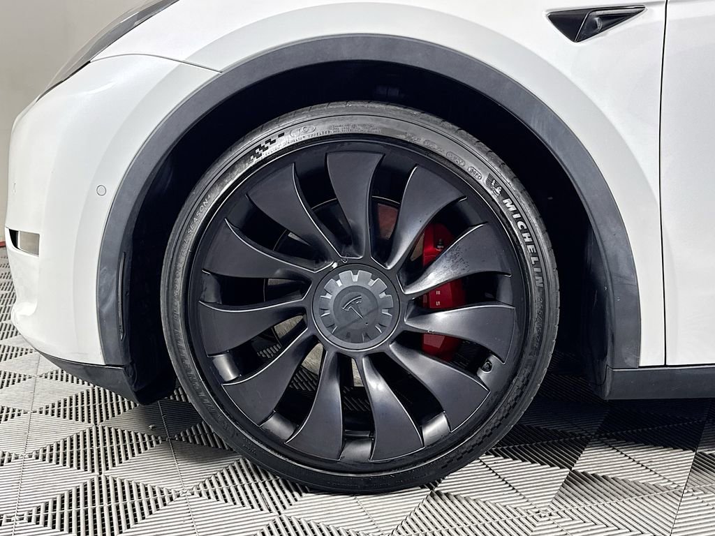 Used 2022 Tesla Model Y Performance image 32
