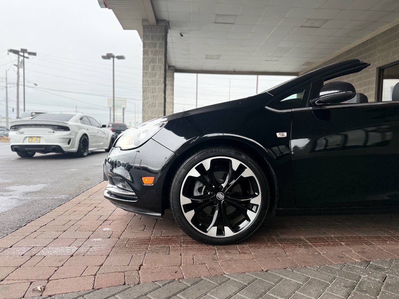 Used 2019 Buick Cascada Sport Touring FWD image 5