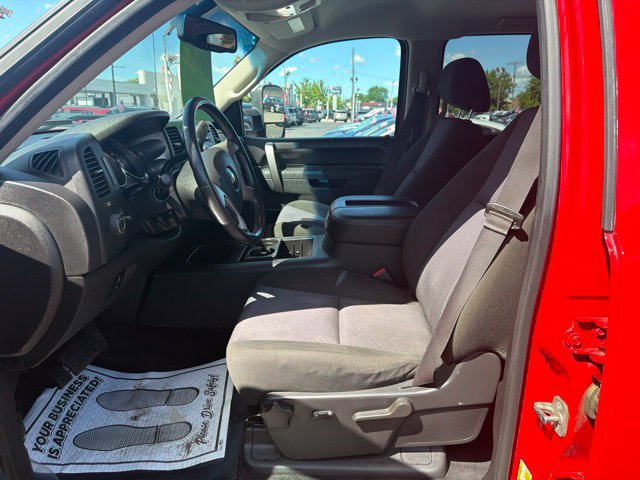 Used 2014 Chevrolet Silverado 2500 LT w/ Interior Plus Package AWD/4WD image 24