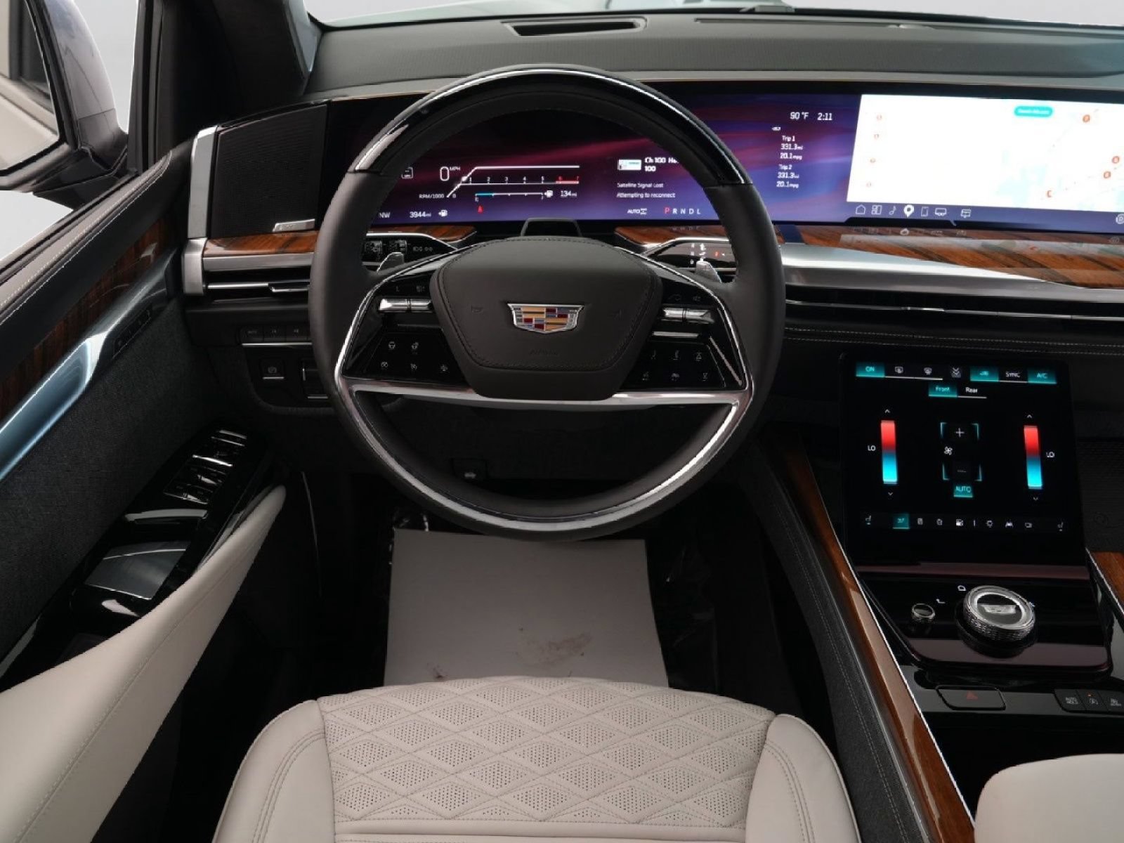 Used 2026 Cadillac Escalade Platinum Sport w/ LPO, ONYX Package AWD/4WD image 33