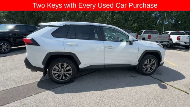 Used 2024 Toyota RAV4 XLE Premium w/ Weather Package AWD/4WD image 9