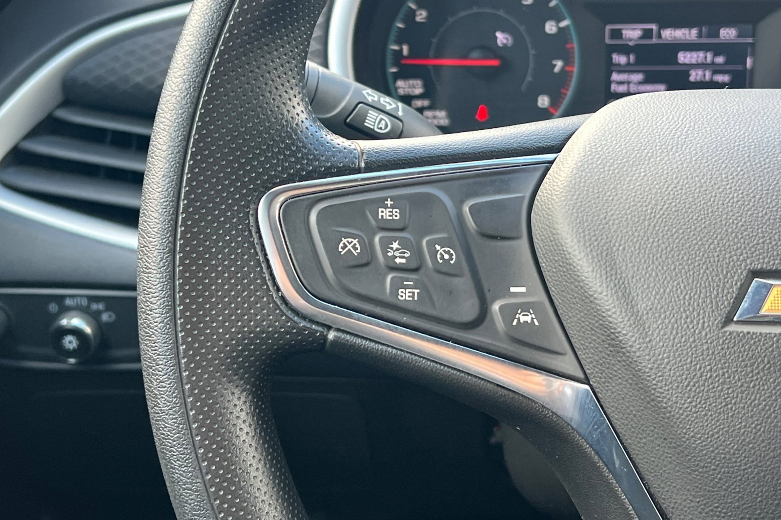 Certified 2024 Chevrolet Malibu LT image 36