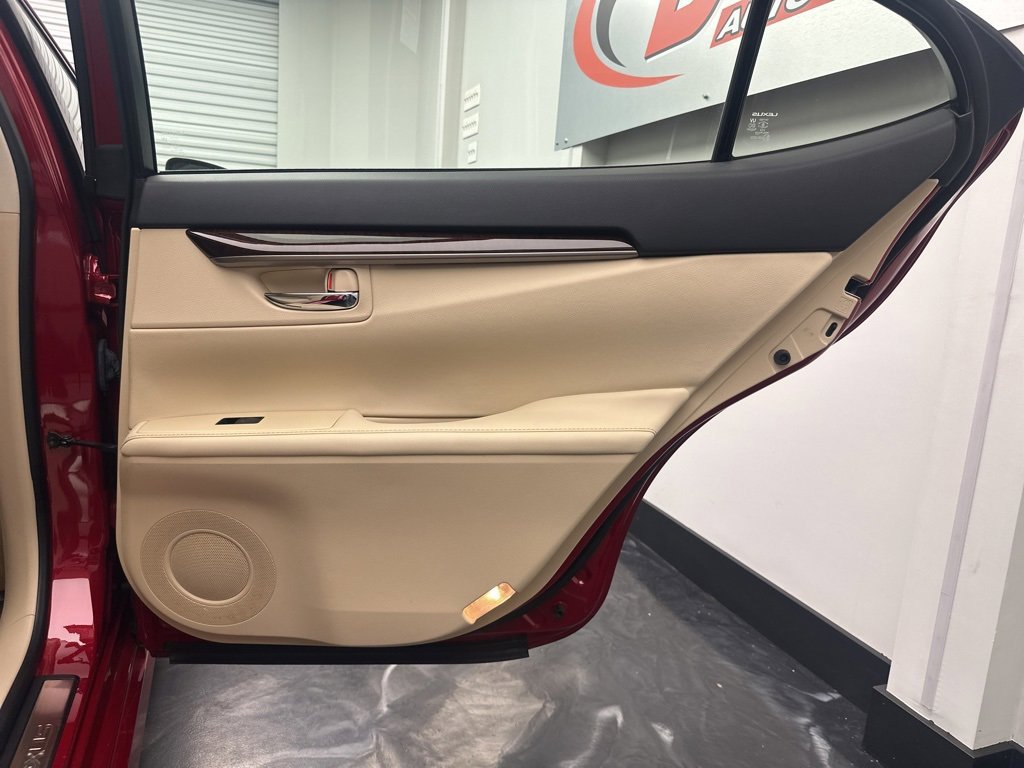 Used 2013 Lexus ES 350 image 12