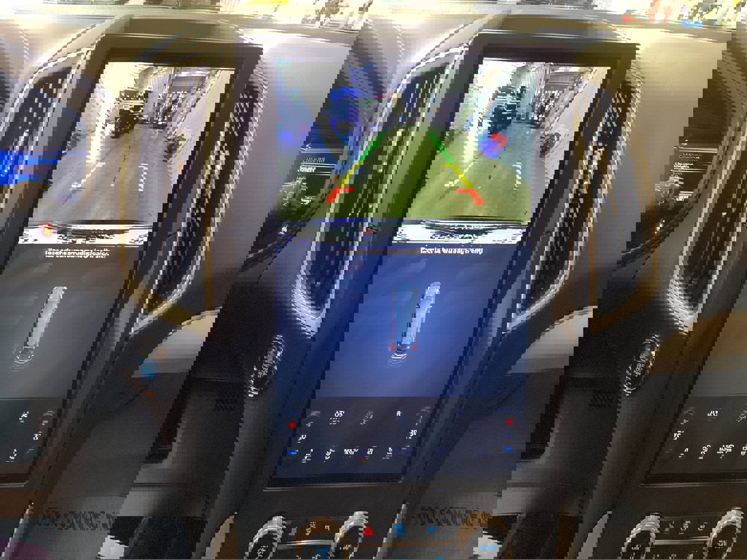 Used 2022 Ford Edge SEL image 26