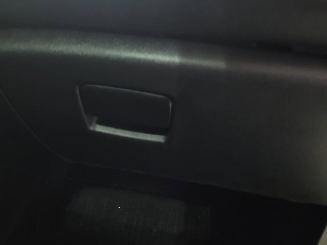 Used 2021 GMC Acadia SLE image 63