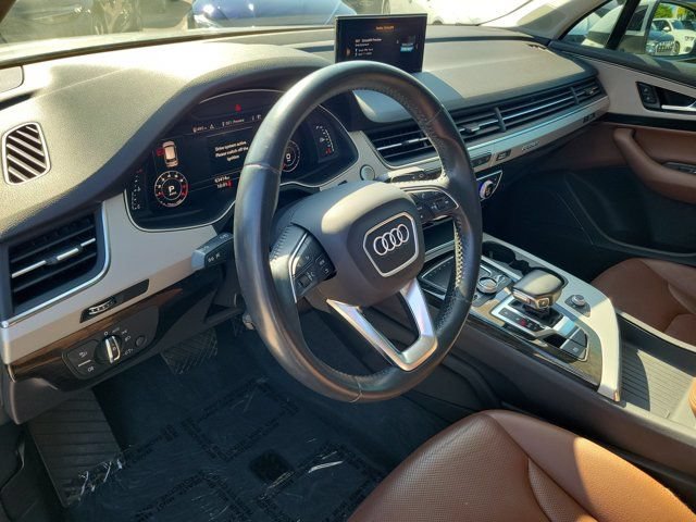 Used 2019 Audi Q7 2.0T Premium Plus w/ Premium Plus Package AWD/4WD image 17