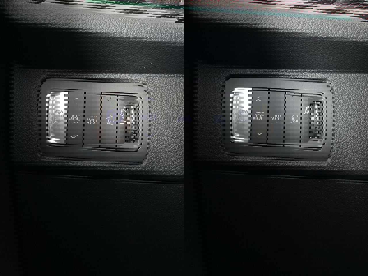 New 2026 Chevrolet Traverse RS w/ LPO, Floor Liner Package image 79