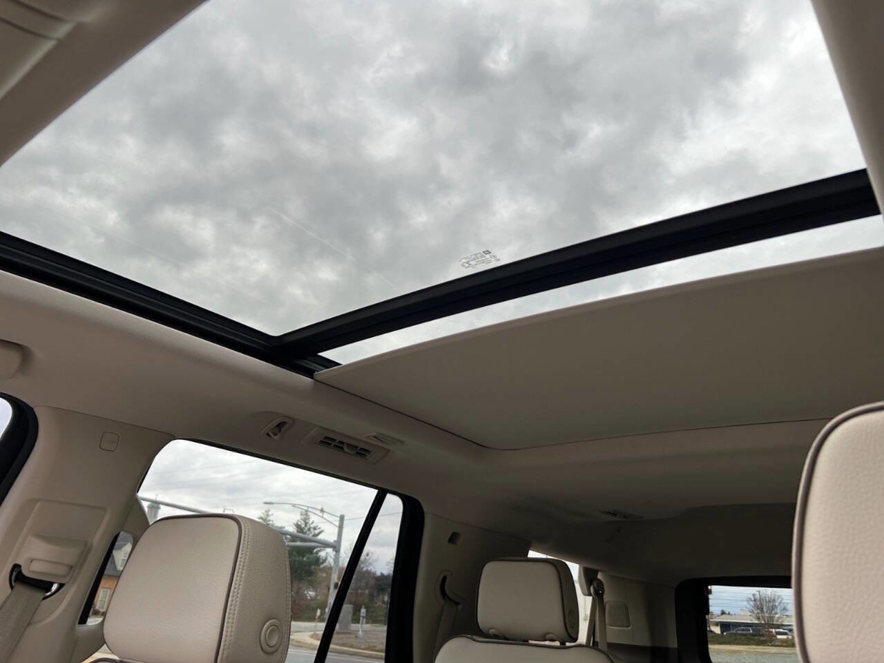 Used 2021 GMC Yukon Denali image 21