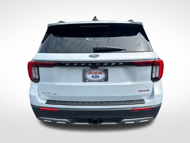 New 2026 Ford Explorer Active w/ Active Comfort Package RWD image 4