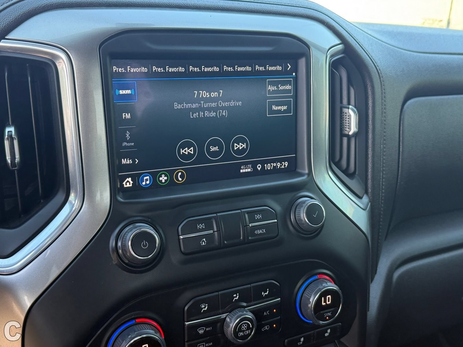 Certified 2021 Chevrolet Silverado 1500 RST AWD/4WD image 24
