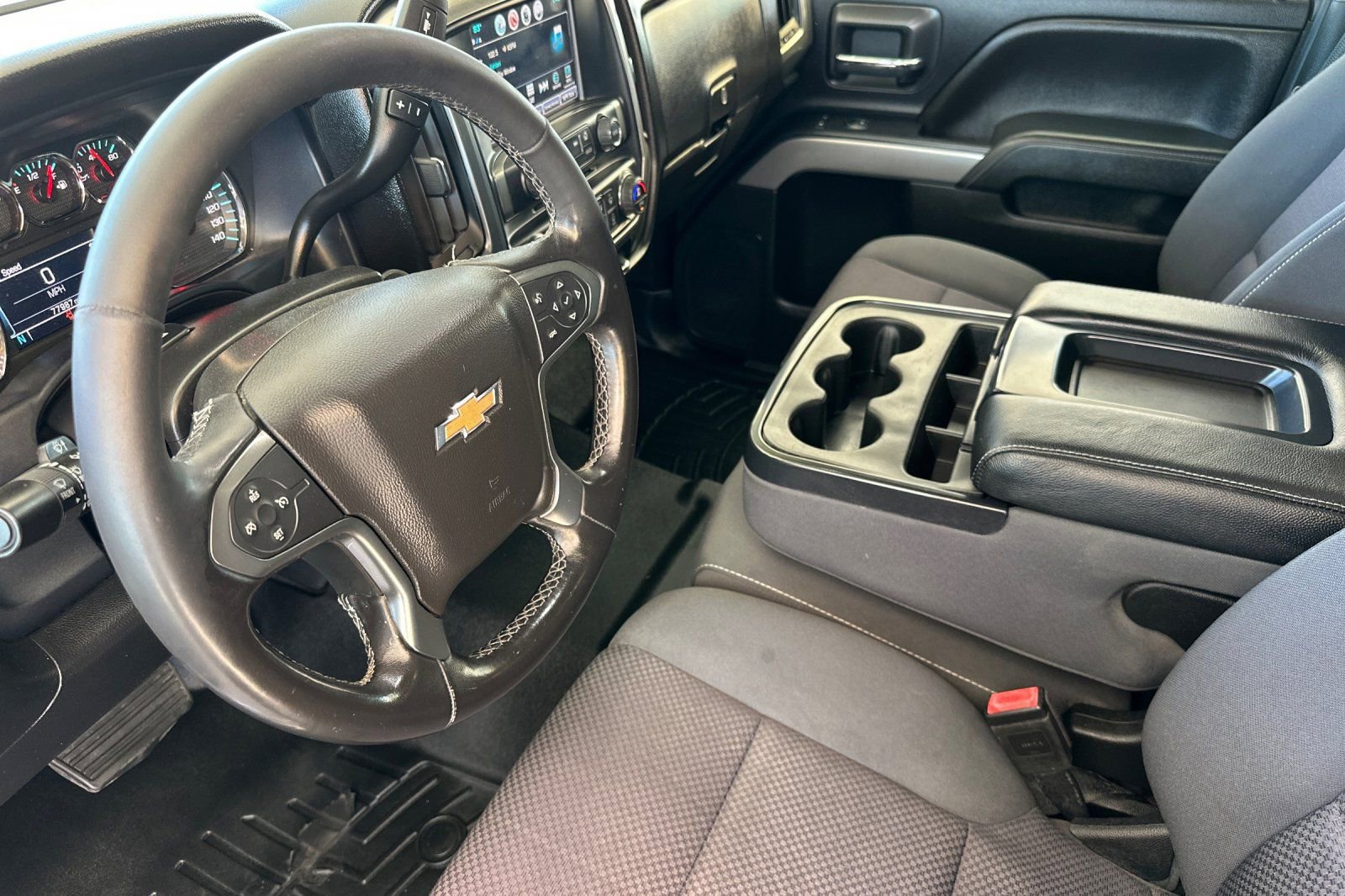 Used 2019 Chevrolet Silverado 2500 LT w/ All Star Edition image 10