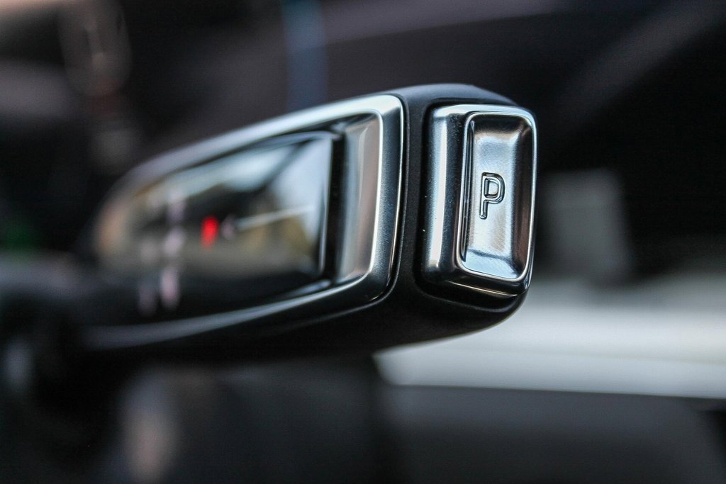 New 2025 Cadillac Lyriq Sport image 25