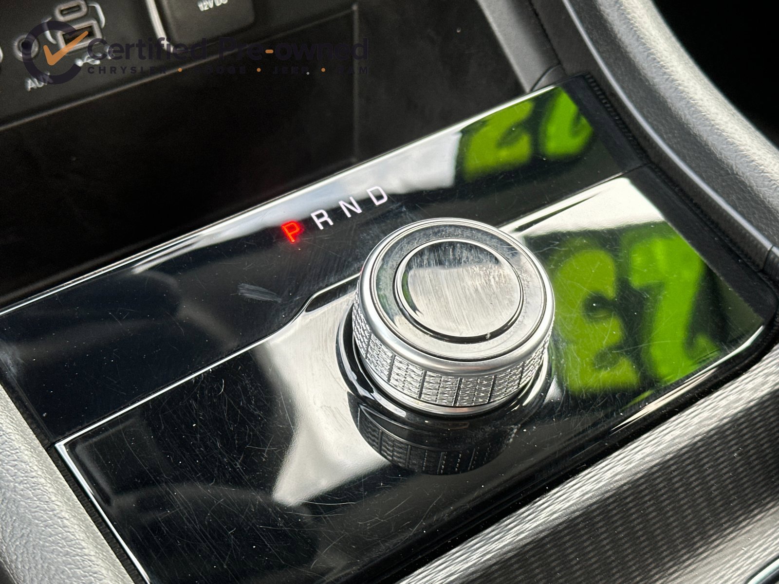 Used 2023 Jeep Grand Cherokee Laredo AWD/4WD image 22