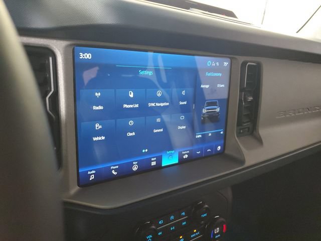 Used 2024 Ford Bronco Outer Banks AWD/4WD image 27