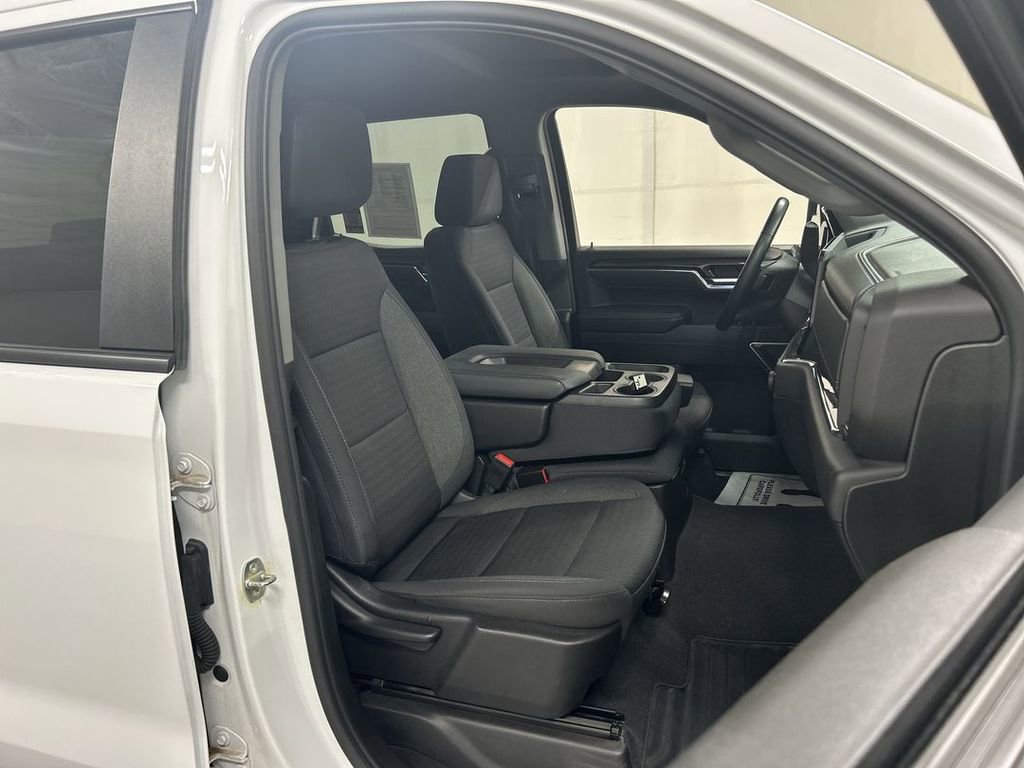 Certified 2024 Chevrolet Silverado 1500 LT AWD/4WD image 22