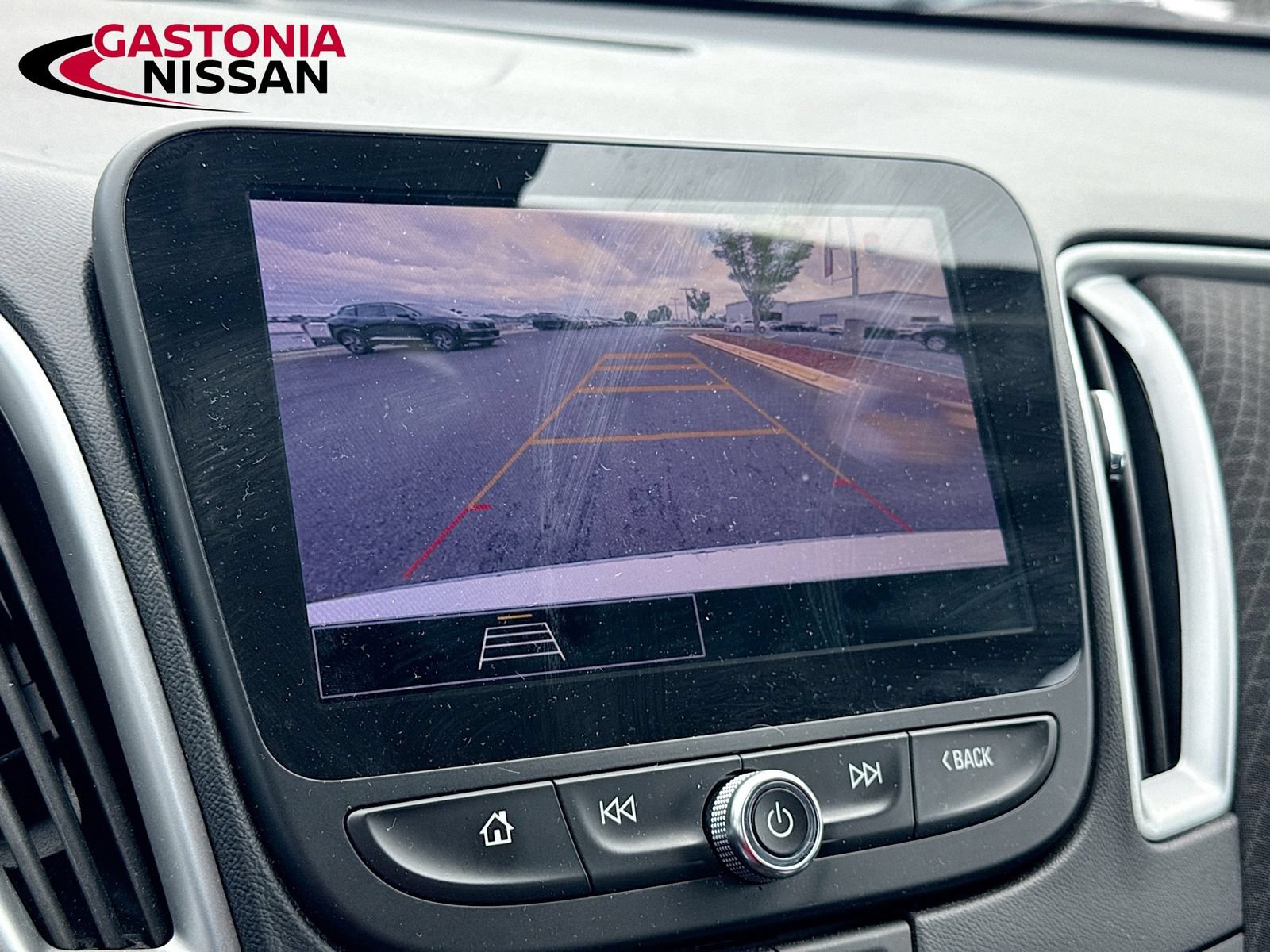 Used 2024 Chevrolet Malibu LT FWD image 18