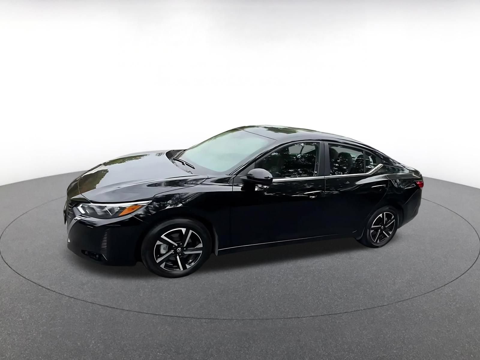 Used 2025 Nissan Sentra SV FWD image 7