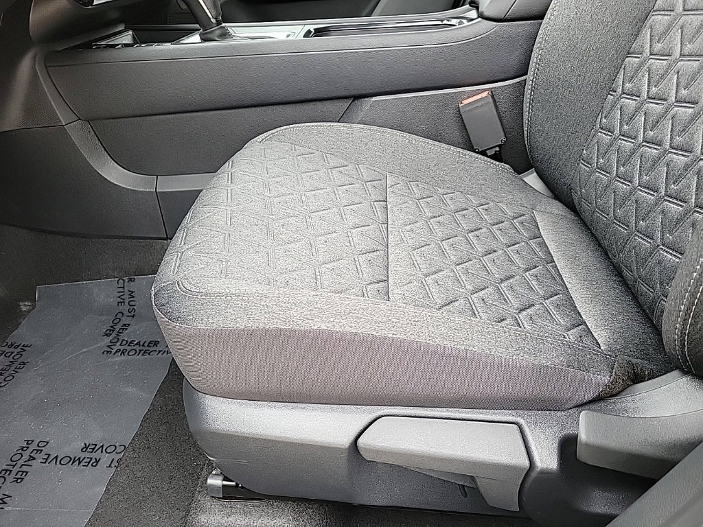 New 2027 Nissan Kicks SV AWD/4WD image 12