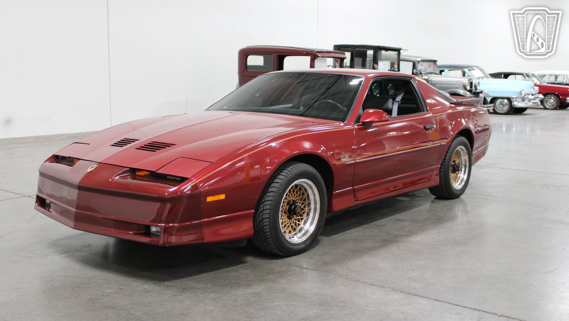 Used 1989 Pontiac Firebird Trans Am RWD image 10