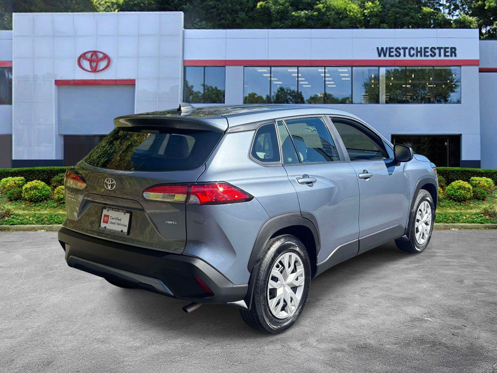 Used 2024 Toyota Corolla Cross L AWD/4WD image 7