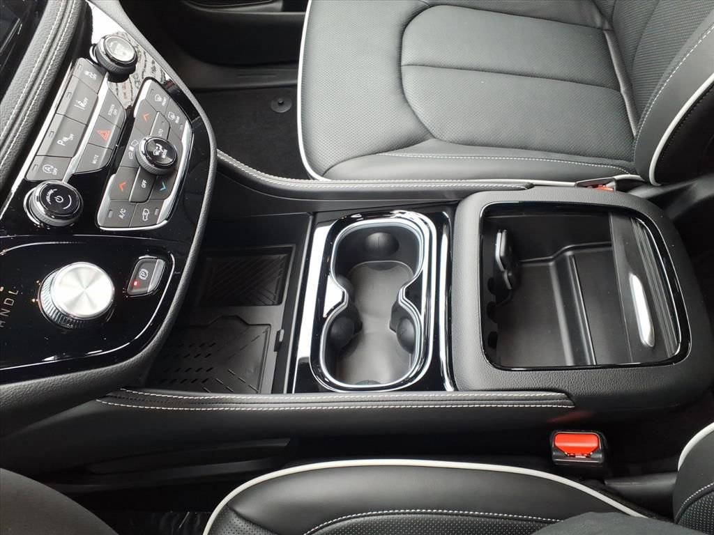 New 2026 Chrysler Pacifica Limited w/ S Appearance Package image 14