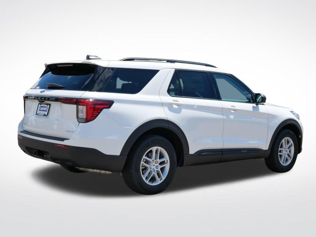 New 2026 Ford Explorer Active AWD/4WD image 3