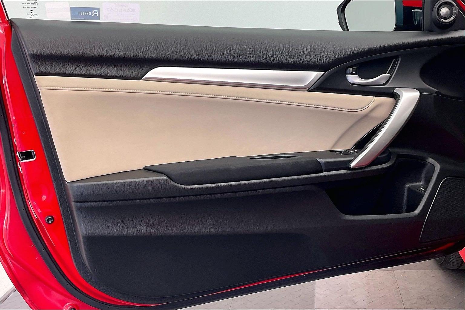Used 2018 Honda Civic EX-T image 25