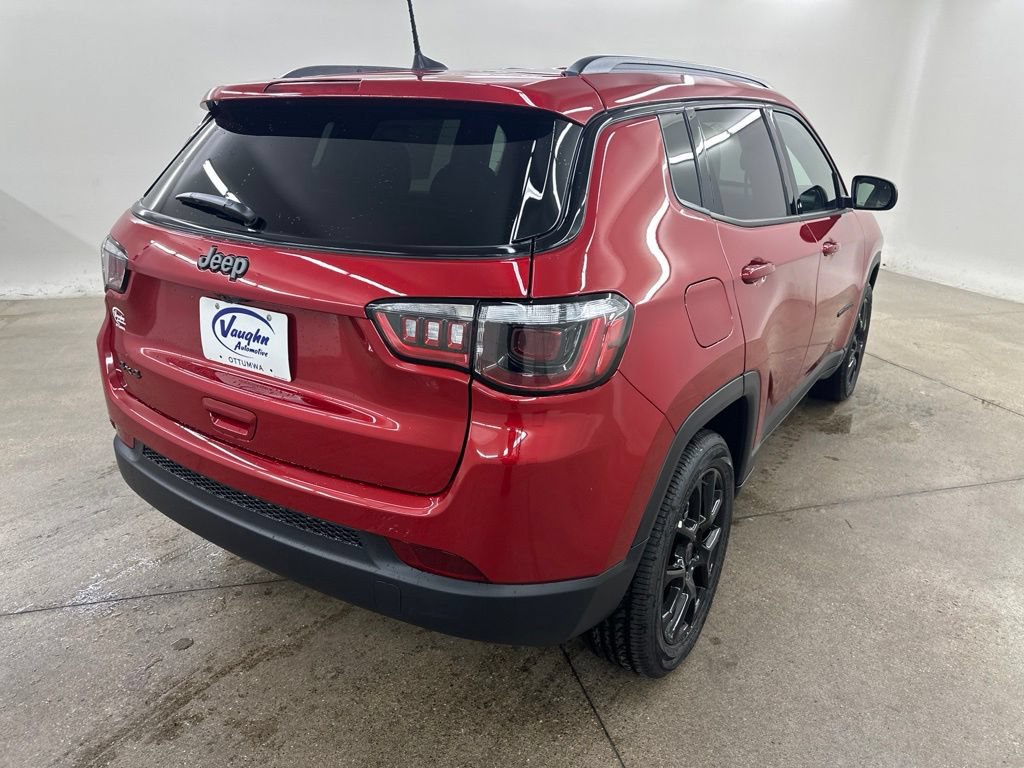 New 2026 Jeep Compass Latitude AWD/4WD image 10