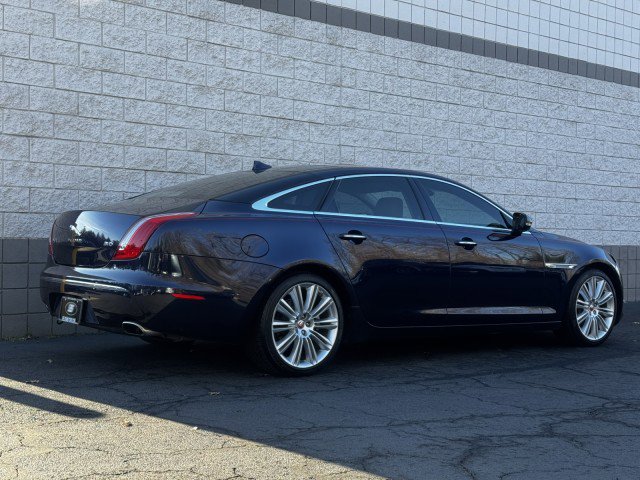 Used 2015 Jaguar XJ L Portfolio image 16