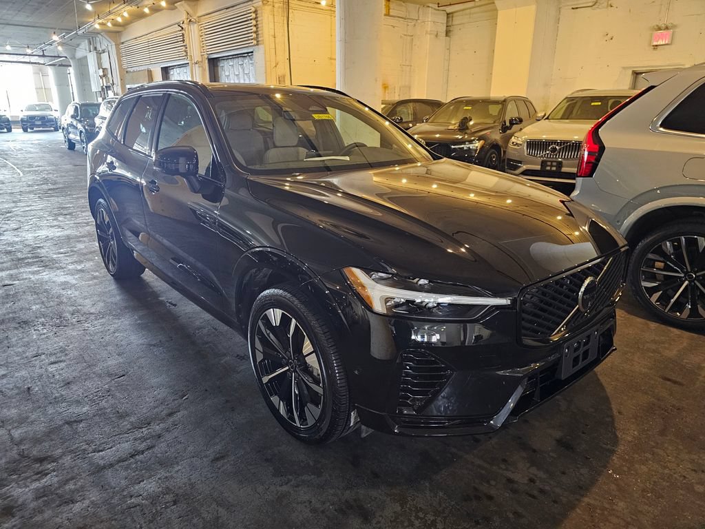 Certified 2026 Volvo XC60 T8 Plus w/ Protection Package Premier AWD/4WD image 6