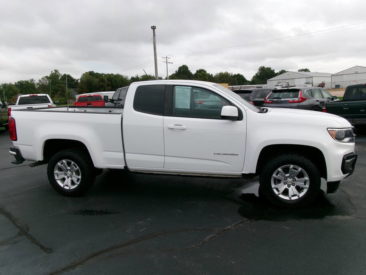 Used 2021 Chevrolet Colorado LT w/ Fleet Safety Package image 5
