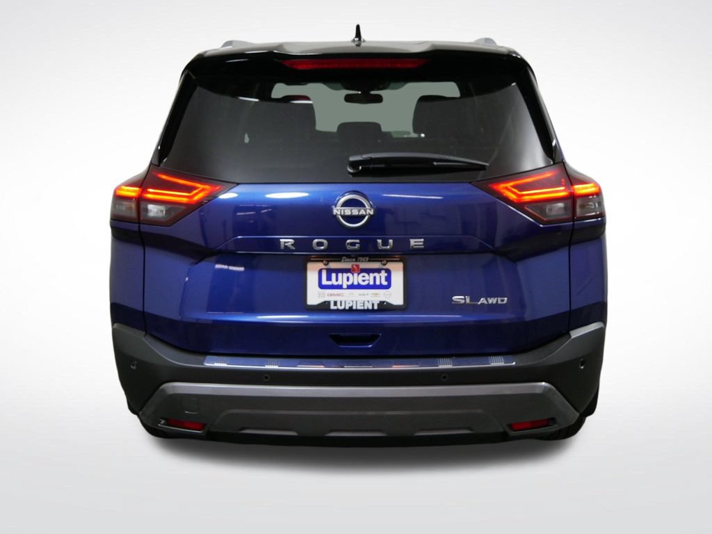 Used 2023 Nissan Rogue SL AWD/4WD image 4