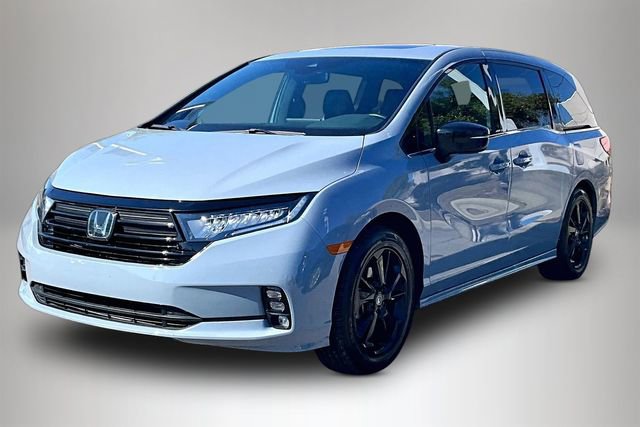 Used 2024 Honda Odyssey Sport image 2