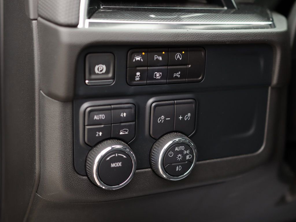 Used 2025 Chevrolet Tahoe RST w/ Comfort Package image 10