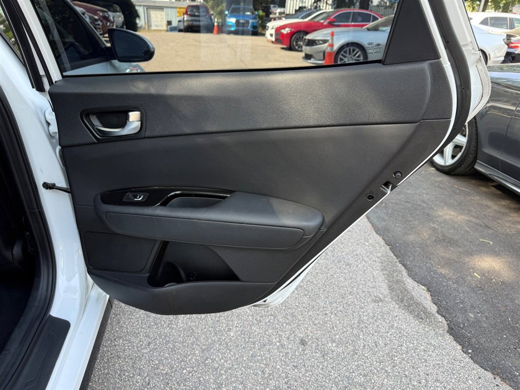 Used 2018 Kia Optima SX FWD image 21