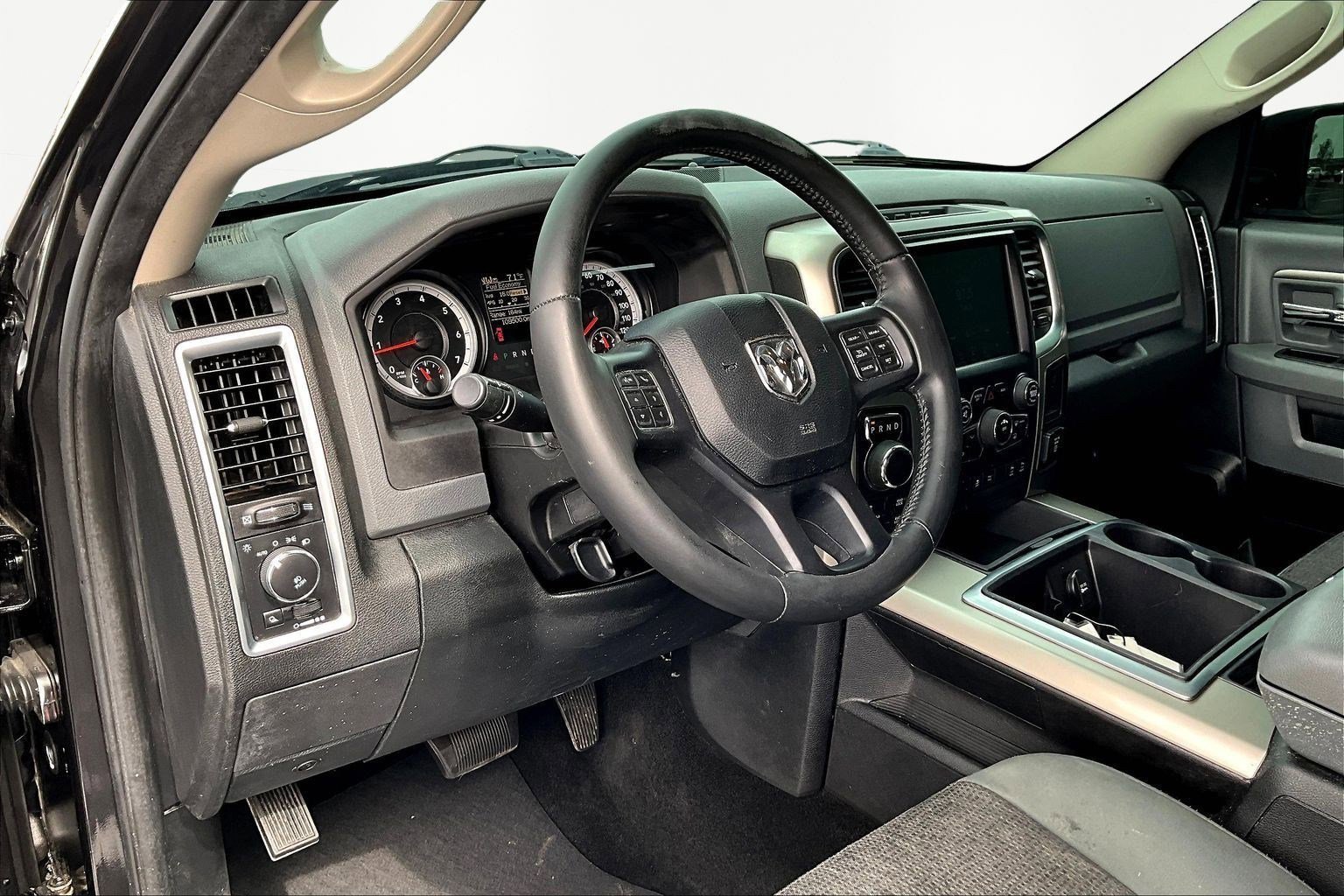 Used 2015 RAM 1500 Big Horn image 18