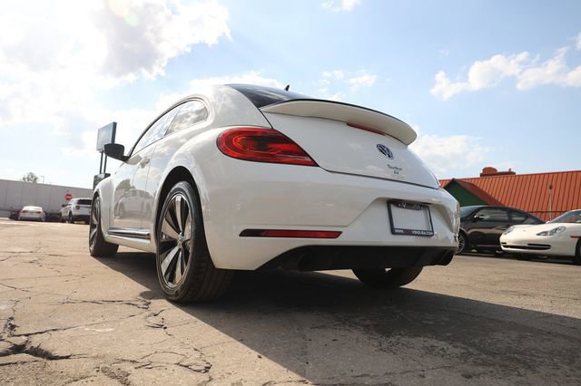 Used 2014 Volkswagen Beetle R-Line FWD image 38