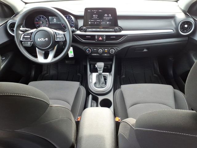 Used 2024 Kia Forte LXS w/ LXS Technology Package FWD image 23