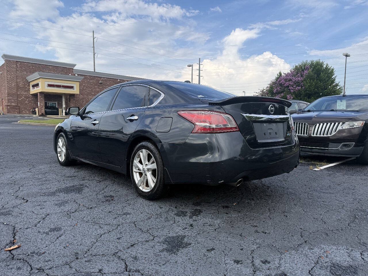 Used 2013 Nissan Altima 2.5 SL FWD image 14