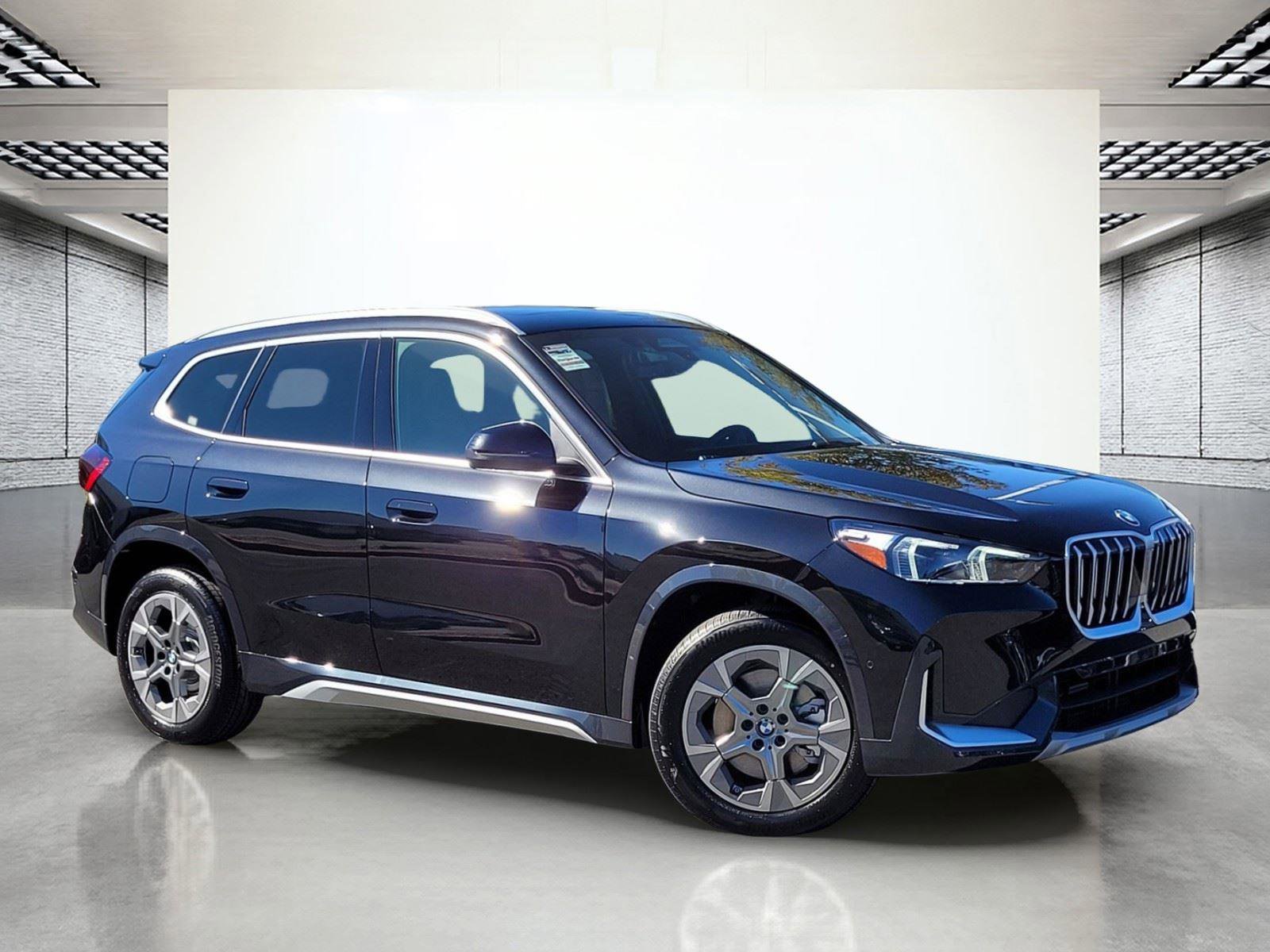 New 2026 BMW X1 xDrive28i w/ Convenience Package image 2