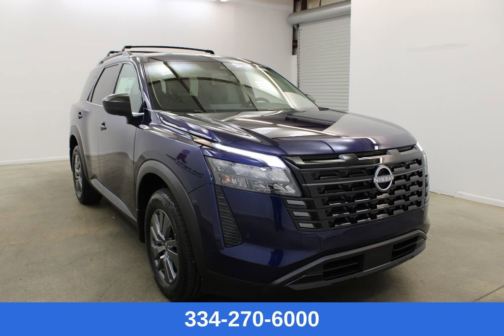 New 2026 Nissan Pathfinder SV image 5