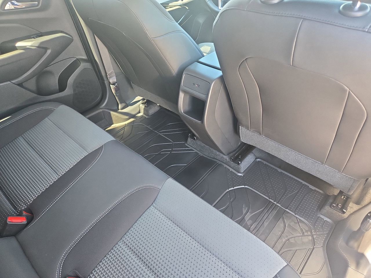 Used 2026 Chevrolet Trax LT w/ Driver Confidence Package image 11