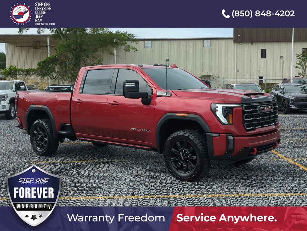Used 2024 GMC Sierra 2500 AT4 w/ Technology Package AWD/4WD image 8