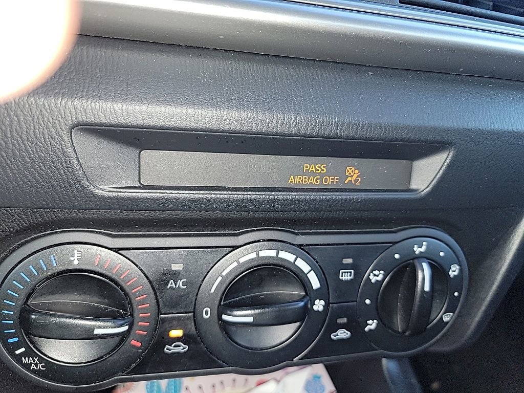 Used 2018 MAZDA MAZDA3 Sport image 17